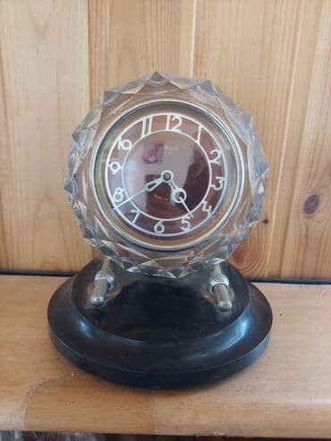 Qedimi mayak saat satilir. endirim de ederik lalafo.az -da Qedimi mayak saat satilir. endirim de ederik