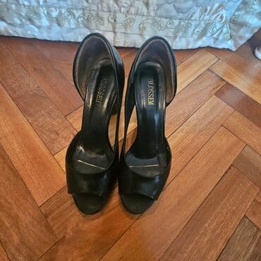 Ölçü: 38, rəng - Qara, İşlənmiş lalafo.az -da Ölçü: 38, rəng - Qara, İşlənmiş