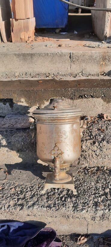 Kolleksiya və interyer üçün dekorativ samavar Qədimi sinavardi 1870 ci lalafo.az -da Kolleksiya və interyer üçün dekorativ samavar Qədimi sinavardi 1870 ci