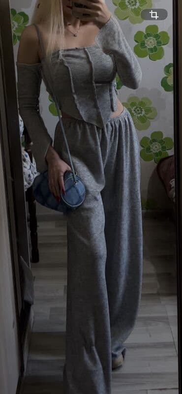 Dest ideal veziyyetde 75m alinib butikden. M razmer lalafo.az -da Dest ideal veziyyetde 75m alinib butikden. M razmer