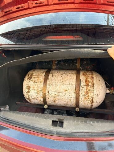 Бачки, балоны: 2 ədəd 16 kublukdu avtomabilin üzərindədir 4 aydır qoyulub toplamda 32 at lalafo.az — 1 Бачки, балоны: 2 ədəd 16 kublukdu avtomabilin üzərindədir 4 aydır qoyulub toplamda 32 — 1