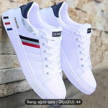 Kişi ayaqqabısı ağ rəngdə super keyfiyyət 25 manat
44 razmer lalafo.az -da Kişi ayaqqabısı ağ rəngdə super keyfiyyət 25 manat
44 razmer