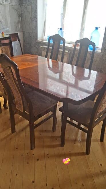 Masa ve 4 stul birlikde cemi 110 azn unvan Musfiqabad catdirilma lalafo.az -da Masa ve 4 stul birlikde cemi 110 azn unvan Musfiqabad catdirilma