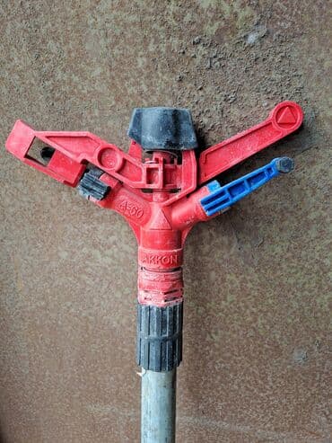 AKKON A-60 markalı qırmızı rəngdə fırlanan suvarma başlığı, kənd lalafo.az -da AKKON A-60 markalı qırmızı rəngdə fırlanan suvarma başlığı, kənd