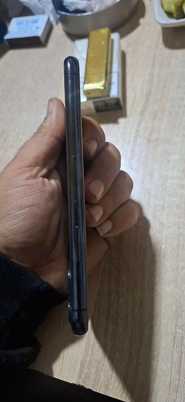 IPhone 11 Pro, Space Gray, Face ID lalafo.az -da — 3 IPhone 11 Pro, Space Gray, Face ID — 3