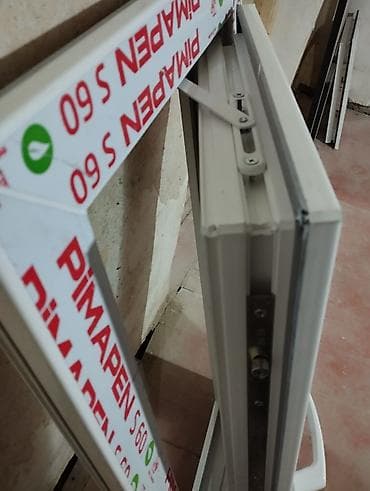 Продам две одинаковые форточки, абсолютно новые. размер 44*94 Стекло lalafo.az -da Продам две одинаковые форточки, абсолютно новые. размер 44*94 Стекло