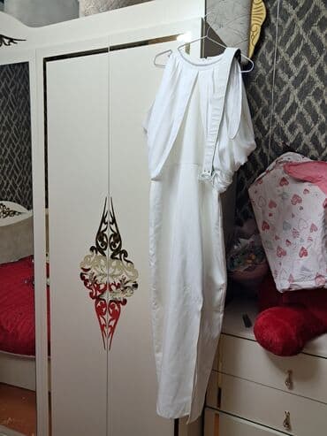 Ziyafet geyimi tecili satilir 1 defe nigah ucun geyinilib daha sonra lalafo.az -da Ziyafet geyimi tecili satilir 1 defe nigah ucun geyinilib daha sonra