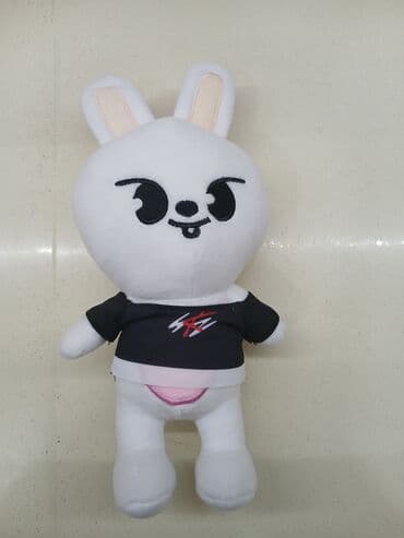 SKZOO Leebit yumuşaq oyuncaq. Bir ədəd 7 AZN. Hamısı birlikdə (8 ədəd) lalafo.az -da SKZOO Leebit yumuşaq oyuncaq. Bir ədəd 7 AZN. Hamısı birlikdə (8 ədəd)