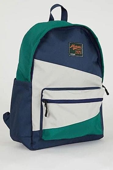 Rəngli şəhər üslubunda gündəlik bel çantası - Dizayn: Tünd mavi, ağ lalafo.az -da Rəngli şəhər üslubunda gündəlik bel çantası - Dizayn: Tünd mavi, ağ