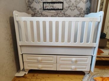 Oğlan və qız üçün, Dördbucaq, Beşik, Dəstsiz, Matras ilə, Yellənmə mexanizm ilə lalafo.az -da Oğlan və qız üçün, Dördbucaq, Beşik, Dəstsiz, Matras ilə, Yellənmə mexanizm ilə