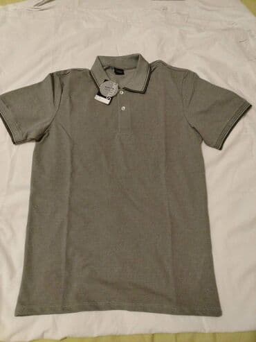 Kişi köyneyi 13manata. M-L razmer. Xaki rengde lalafo.az -da Kişi köyneyi 13manata. M-L razmer. Xaki rengde