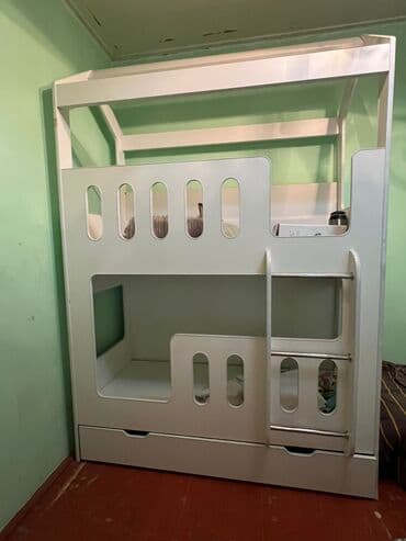 Uşaq kravatı 2 mərtəbə, uzunluğu uzundur böyukde yata bilər, alt ust lalafo.az -da Uşaq kravatı 2 mərtəbə, uzunluğu uzundur böyukde yata bilər, alt ust