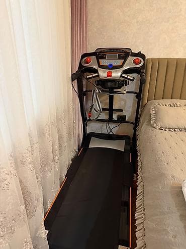 * Ölçüsünə görə qaçış səthi təxminən 42–45 sm * motor gücü 2.0–3.5 lalafo.az -da * Ölçüsünə görə qaçış səthi təxminən 42–45 sm * motor gücü 2.0–3.5