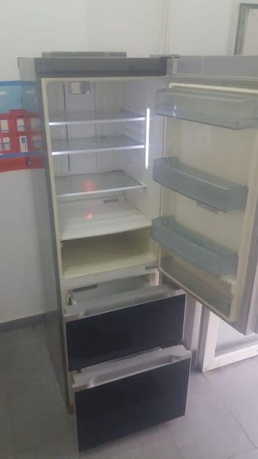 İşlənmiş 3 qapılı Soyuducu Satılır, rəng - Qara lalafo.az -da İşlənmiş 3 qapılı Soyuducu Satılır, rəng - Qara