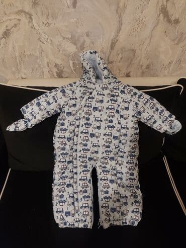 Uşaq üçün qış kombinezonu - Rəng və naxış: Açıq mavi fon üzərində lalafo.az -da Uşaq üçün qış kombinezonu - Rəng və naxış: Açıq mavi fon üzərində