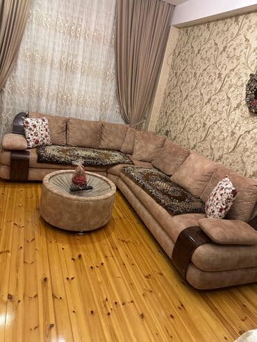 Künc divan, İşlənmiş, Açılmayan, Bazasız, Parça, Çatdırılma yoxdur lalafo.az -da Künc divan, İşlənmiş, Açılmayan, Bazasız, Parça, Çatdırılma yoxdur