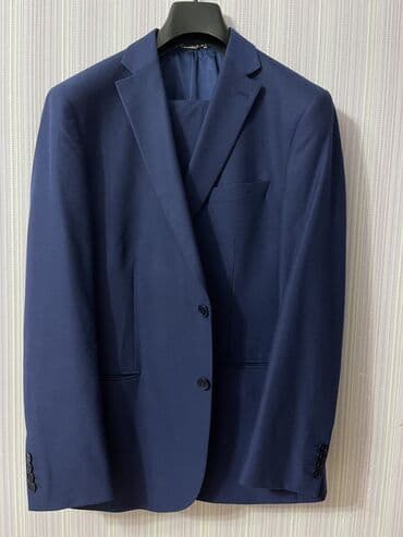 Materialı qalındır. 90%yundur. 1 dəfə geyinilib.
54 ölçü lalafo.az -da Materialı qalındır. 90%yundur. 1 dəfə geyinilib.
54 ölçü