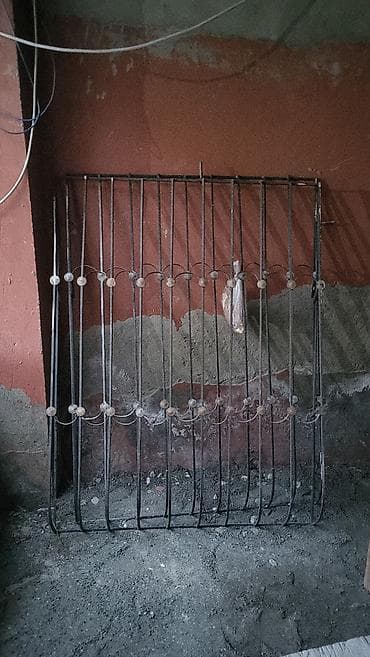 Məhsul: Dəmir qapılar və pəncərə barmaqlığı dəsti Təsvir: - 1 ədəd lalafo.az -da Məhsul: Dəmir qapılar və pəncərə barmaqlığı dəsti Təsvir: - 1 ədəd