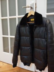 Qara kişi qış gödəkçəsi – ölçü XL.Rusiyadan alınıb.çox isti saxlayır lalafo.az -da Qara kişi qış gödəkçəsi – ölçü XL.Rusiyadan alınıb.çox isti saxlayır