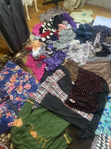 100 yaxındı hamısın götürene 1 manatdan tek-tek 1.50 lalafo.az -da 100 yaxındı hamısın götürene 1 manatdan tek-tek 1.50