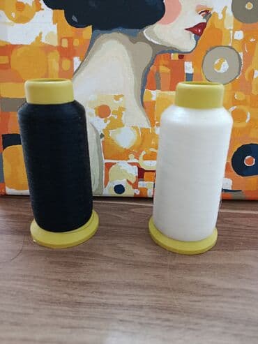 Большие катушки нитей для бисера (черная и белая), 5 манат lalafo.az -da Большие катушки нитей для бисера (черная и белая), 5 манат