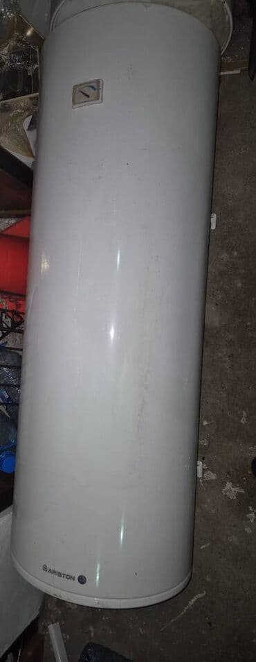 Ariston 200 litr tutumlu su qızdırıcı 1100 manata alınıb yeni kimidir lalafo.az -da Ariston 200 litr tutumlu su qızdırıcı 1100 manata alınıb yeni kimidir