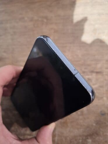 Samsung Galaxy S22, rəng - Qara, İki sim kartlı lalafo.az -da Samsung Galaxy S22, rəng - Qara, İki sim kartlı