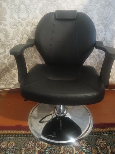 Salon kreslosu – qara rəngli, rahat və funksional. - Material: yumşaq lalafo.az -da Salon kreslosu – qara rəngli, rahat və funksional. - Material: yumşaq