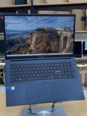 ASUS VivoBook noutbuku - Ekran: 17.3" geniş ekran (nazik çərçivə) lalafo.az -da ASUS VivoBook noutbuku - Ekran: 17.3" geniş ekran (nazik çərçivə)