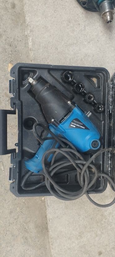 Avtomobil təkəri və ümumi montaj işləri üçün alət dəsti. Tərkib: - lalafo.az -da Avtomobil təkəri və ümumi montaj işləri üçün alət dəsti. Tərkib: -