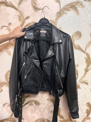 Ölçü ML - Asimmetrik fermuar bağlanışı - Üç ədəd ön cibi metal lalafo.az -da Ölçü ML - Asimmetrik fermuar bağlanışı - Üç ədəd ön cibi metal