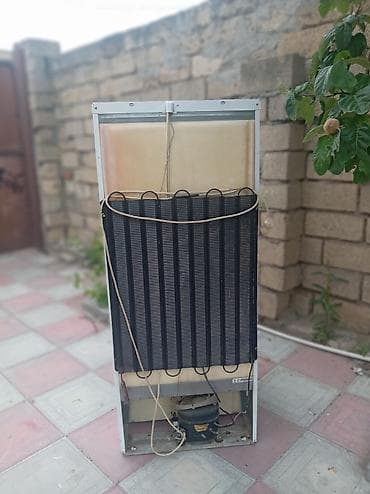 İki qapılı məişət soyuducusu
40AZN USTA xerci var lalafo.az -da İki qapılı məişət soyuducusu
40AZN USTA xerci var