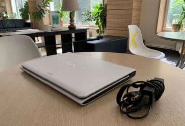 Ağ və gözəl 8 nüvəli/ram 8gb/ssd Sony Vaio noutbuk 💻Əla variantı lalafo.az -da Ağ və gözəl 8 nüvəli/ram 8gb/ssd Sony Vaio noutbuk 💻Əla variantı