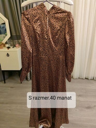 Donlar təzə kimidi hər biri 1 dəfə toya geyilib.Qiymətdə razılaşma lalafo.az -da Donlar təzə kimidi hər biri 1 dəfə toya geyilib.Qiymətdə razılaşma