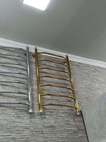 Qızılı rəngli hamam üçün dəsmal qurutma/radiator - Material: parlaq lalafo.az -da Qızılı rəngli hamam üçün dəsmal qurutma/radiator - Material: parlaq