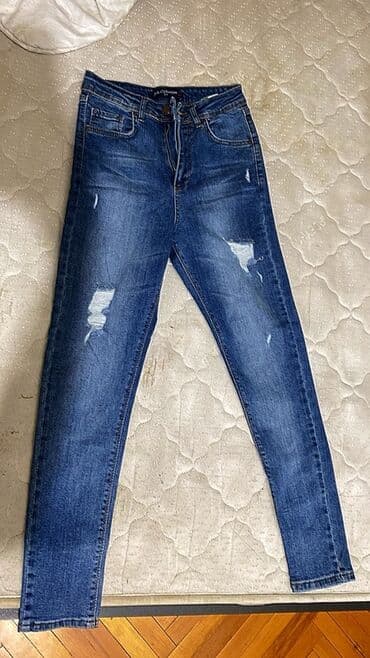 Mavi rəngli dar kəsimli cins şalvar - Model: Skinny/fit kəsim - Rəng lalafo.az -da Mavi rəngli dar kəsimli cins şalvar - Model: Skinny/fit kəsim - Rəng