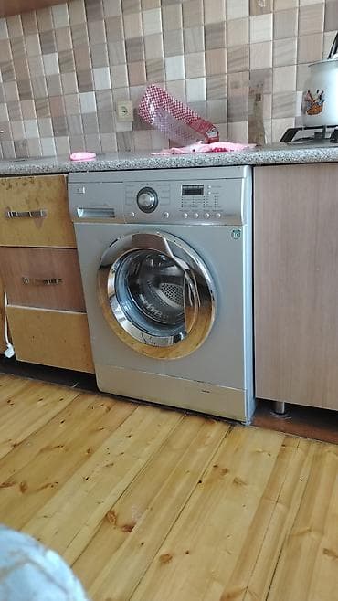 LG önyükləməli paltaryuyan maşın - Rəng: gümüş/smoke grey, xrom qapaq lalafo.az -da LG önyükləməli paltaryuyan maşın - Rəng: gümüş/smoke grey, xrom qapaq