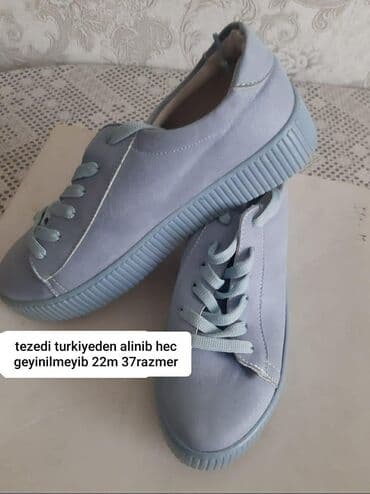 Məhsul: qadın idman ayaqqabısı - Rəng: açıq mavi (monoxrom dizayn) - lalafo.az -da Məhsul: qadın idman ayaqqabısı - Rəng: açıq mavi (monoxrom dizayn) -