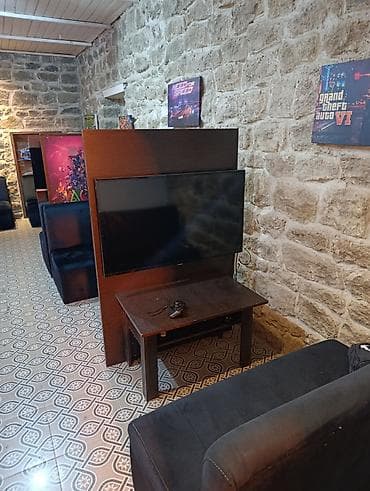 PlayStation oyun guşəsi üçün komplekt mebel və avadanliqları dəsti 600 lalafo.az -da PlayStation oyun guşəsi üçün komplekt mebel və avadanliqları dəsti 600