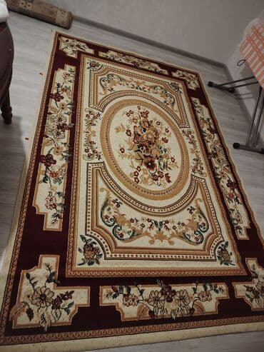 Xalça Eni - 2 m Uzunu - 3 m Yuyulub ideal vəziyyətdədir. Ünvan lalafo.az -da Xalça Eni - 2 m Uzunu - 3 m Yuyulub ideal vəziyyətdədir. Ünvan