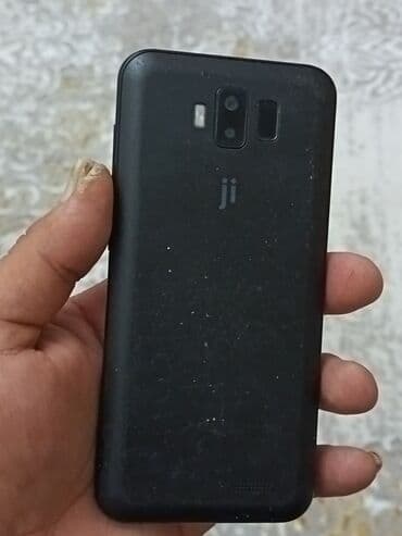 Ji markalı düyməsiz smartfon
Bu telefonun ekranı lazımdır təcili lalafo.az -da Ji markalı düyməsiz smartfon
Bu telefonun ekranı lazımdır təcili