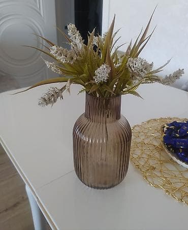 Bir vaza lalafo.az -da Bir vaza