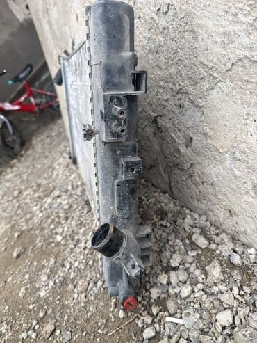 Радиаторы интеркулеров: Opel Astra h 1.3, 2005 г., Б/у at lalafo.az — 4 Радиаторы интеркулеров: Opel Astra h 1.3, 2005 г., Б/у — 4