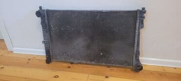 W203 su radiatoru. Dizel. Usta səhfindən dəyişilib at lalafo.az W203 su radiatoru. Dizel. Usta səhfindən dəyişilib
