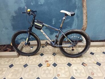 Salam ideal vəziyyətdədir 1 il əvvəl 250m alınıb amarizator arxa qabag lalafo.az -da Salam ideal vəziyyətdədir 1 il əvvəl 250m alınıb amarizator arxa qabag