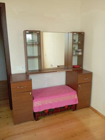 Güzgülü lalafo.az -da Güzgülü