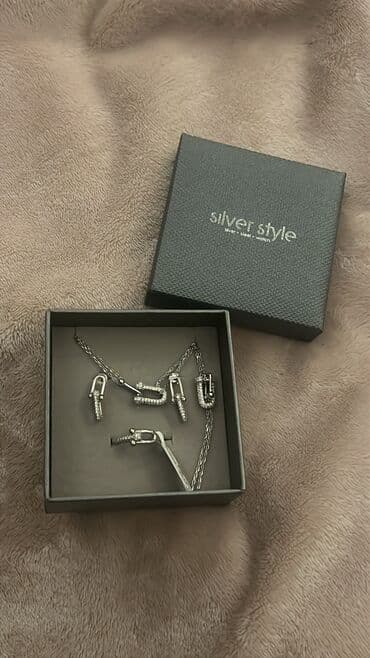 Цепочки: Silver Style dəst yenidir etiketi üzərində qutu və hədiyyəlik at lalafo.az — 4 Цепочки: Silver Style dəst yenidir etiketi üzərində qutu və hədiyyəlik — 4