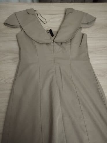 Qadın paltarı – bej/qəhvəyi tonlarda, klassik dizayn - Model: dizə lalafo.az -da Qadın paltarı – bej/qəhvəyi tonlarda, klassik dizayn - Model: dizə