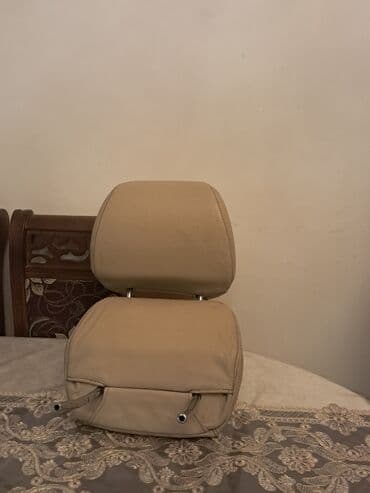 Subaru Tiribeca oturacaqların yasdıqlarıdır bir cütdür kimin ediyacı lalafo.az -da Subaru Tiribeca oturacaqların yasdıqlarıdır bir cütdür kimin ediyacı