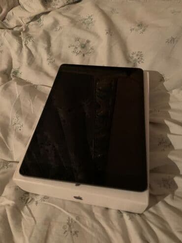 İdeal vəziyyətdə ipad 9cu nəsil ustada olmayıb istənilən yerdə lalafo.az -da İdeal vəziyyətdə ipad 9cu nəsil ustada olmayıb istənilən yerdə